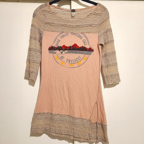 We the free lace graphic dark forest horizons edge of twilight top - Picture 1 of 7